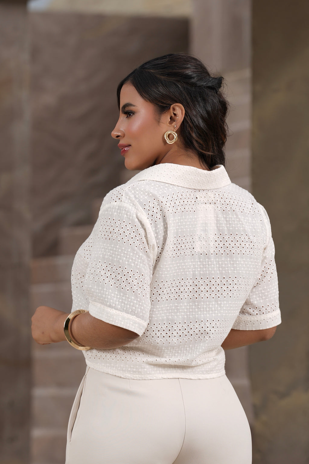 Blusa Maelle Marfil Bordada