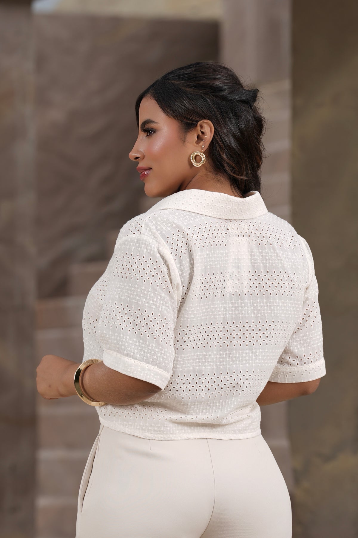 Blusa Maelle Marfil Bordada