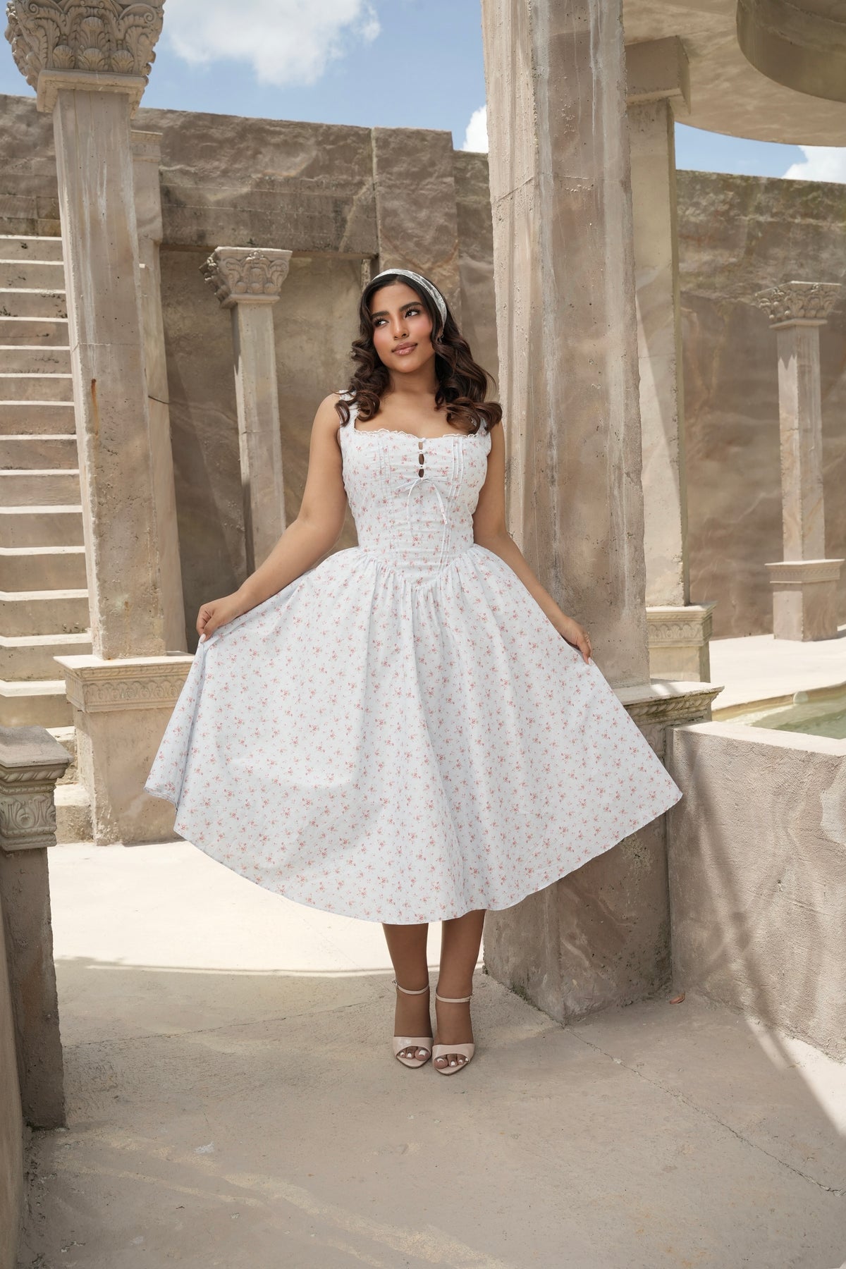 Vestido Florencia Midi Floral con Corset