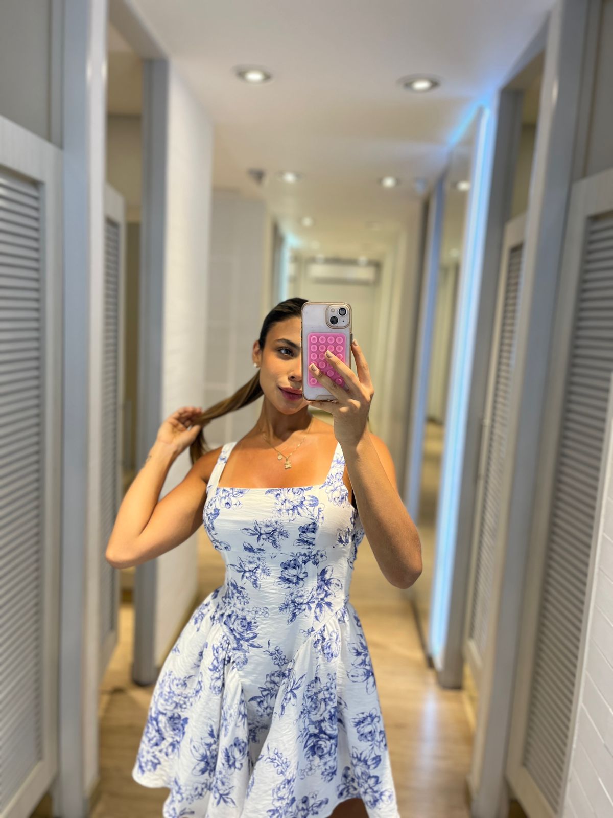 VESTIDO